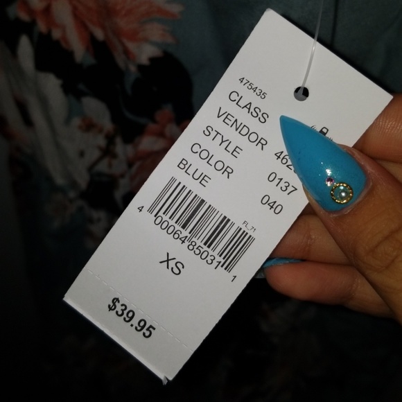 Kendall & Kylie Romper - Picture 4 of 4